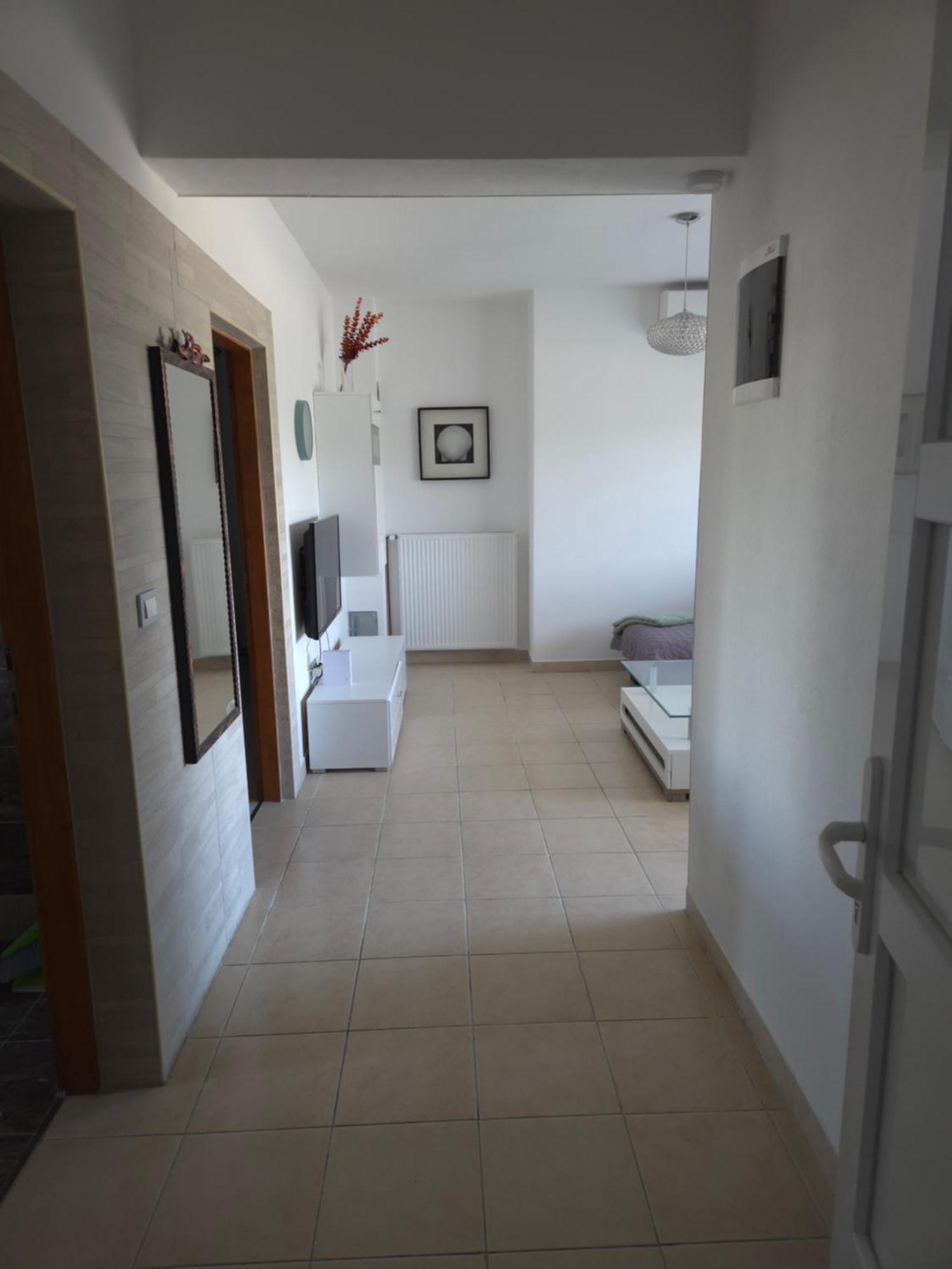Apartments Nicole Wera Nin Quarto foto
